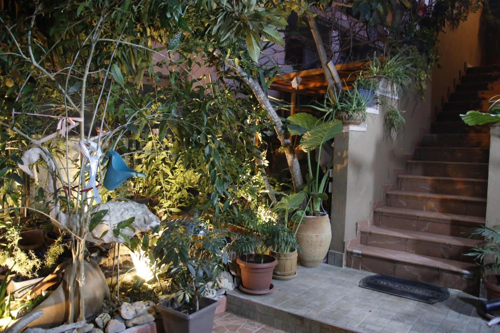2 Kitarat Bb Bed & Breakfast Vlore Exterior photo